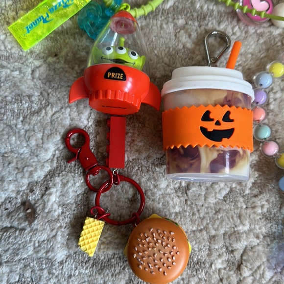 Colorful Keychain bundle - Picture 2 of 3